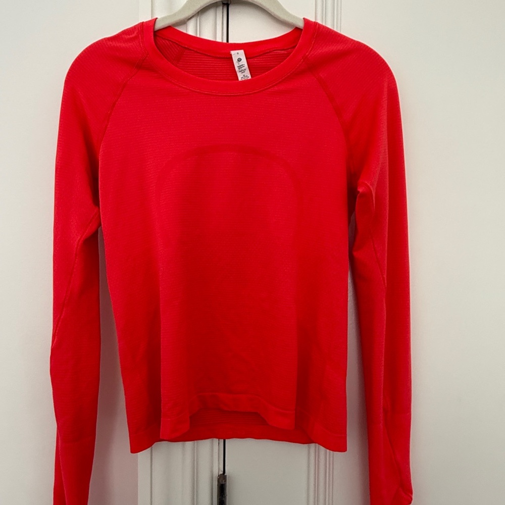 Lululemon Swiftly Tech Long-Sleeve Shirt 2.0, Color is a coral color